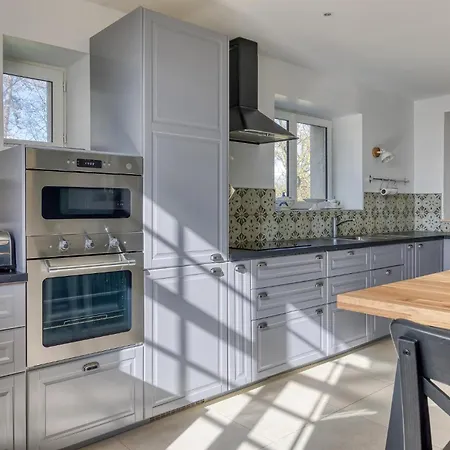 Nyaraló Pet Friendly In Baron-sur-Odon